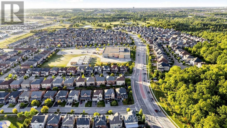 4 PLENTYWOOD DRIVE, Brampton (Bram West), Ontario, L6Y0V2