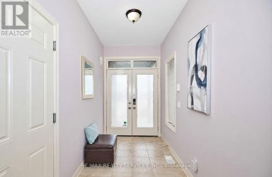 UPPER - 6045 ERNEST CRESCENT Niagara Falls (Forestview) Ontario photo 2