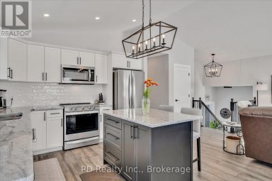 4 QUEEN STREET N Kawartha Lakes (Omemee) Ontario photo 11