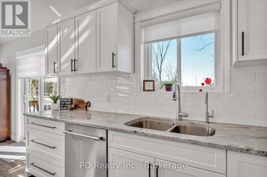 4 QUEEN STREET N Kawartha Lakes (Omemee) Ontario photo 13