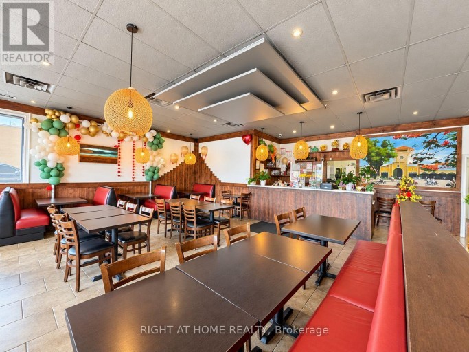 4 - 66 MALL ROAD, Hamilton (Thorner), Ontario, L8V5B9
