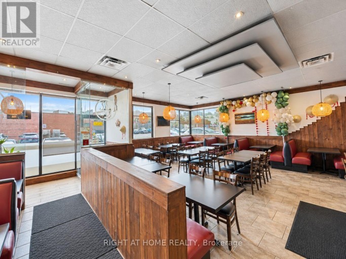 4 - 66 MALL ROAD, Hamilton (Thorner), Ontario, L8V5B9