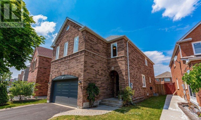 36 TWISTED OAK STREET, Brampton (Sandringham-Wellington), Ontario, L6R1T1