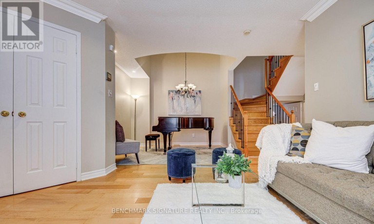 36 TWISTED OAK STREET, Brampton (Sandringham-Wellington), Ontario, L6R1T1