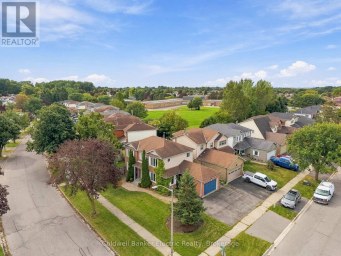 40 STEPHEN AVENUE Clarington (Courtice) Ontario photo 2