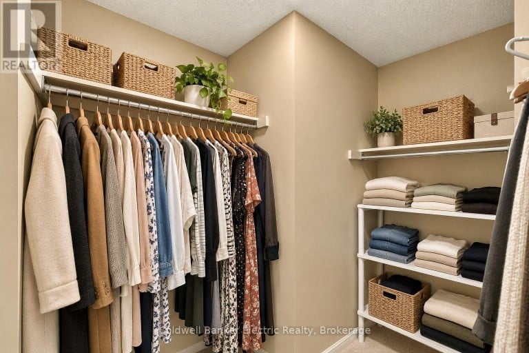 40 STEPHEN AVENUE, Clarington (Courtice), Ontario, L1E1Z1