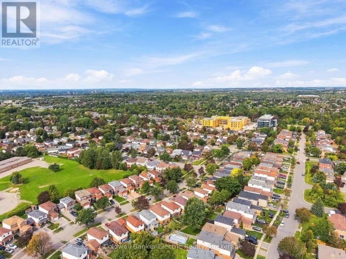 40 STEPHEN AVENUE, Clarington (Courtice), Ontario, L1E1Z1