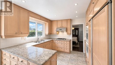 202 - 5 ELMIRA COURT Toronto (Bayview Village) Ontario photo 14