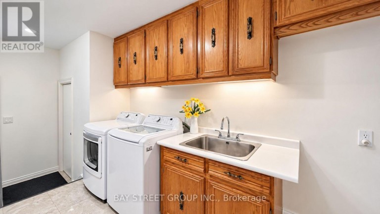 202 - 5 ELMIRA COURT, Toronto (Bayview Village), Ontario, M2K2T1