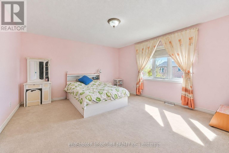 27 AVENIDA STREET, Markham (Middlefield), Ontario, L3S4J4