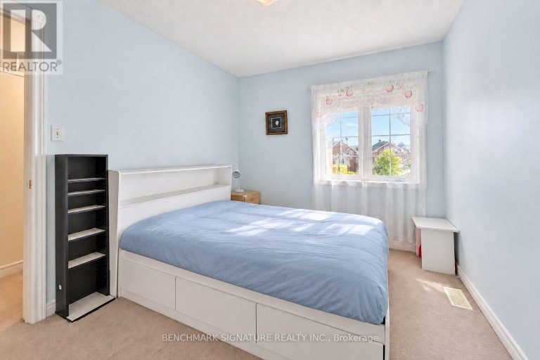 27 AVENIDA STREET, Markham (Middlefield), Ontario, L3S4J4
