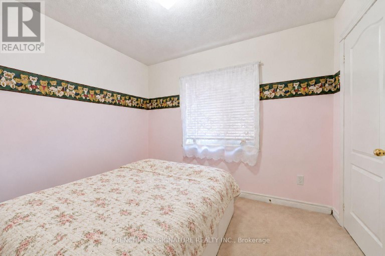 27 AVENIDA STREET, Markham (Middlefield), Ontario, L3S4J4