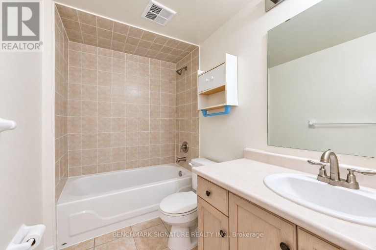 27 AVENIDA STREET, Markham (Middlefield), Ontario, L3S4J4