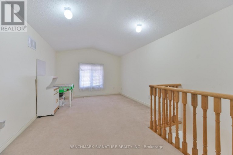 27 AVENIDA STREET, Markham (Middlefield), Ontario, L3S4J4