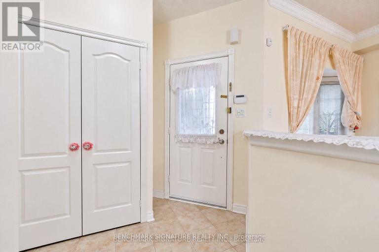 27 AVENIDA STREET, Markham (Middlefield), Ontario, L3S4J4
