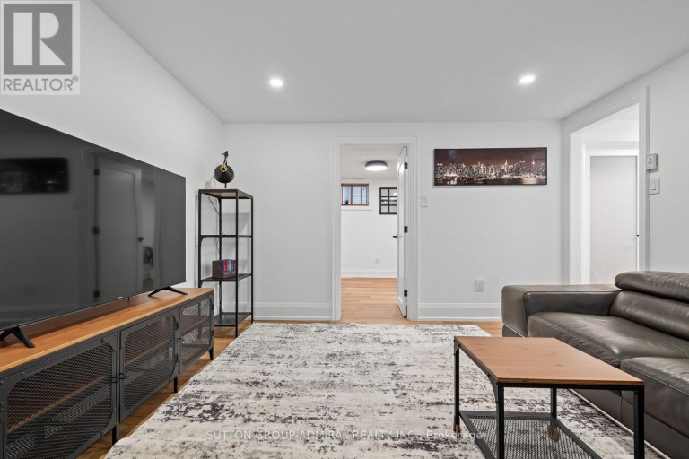 170 PATTERSON ROAD, Barrie (Ardagh), Ontario, L4N3W4