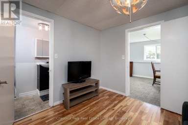 6 SPENCER STREET Prince Edward County (Picton Ward) Ontario photo 24
