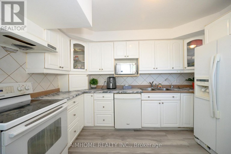 49 BELLEFONTAINE STREET, Toronto (L'Amoreaux), Ontario, M1S1J6