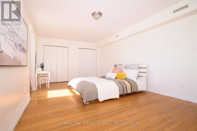 49 BELLEFONTAINE STREET, Toronto (L'Amoreaux), Ontario, M1S1J6