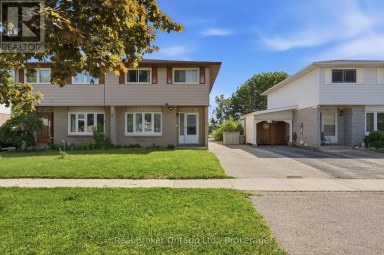 126 DINISON CRESCENT Kitchener Ontario photo 2