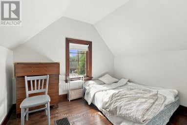 245 BERNARD AVENUE London East (East B) Ontario photo 33