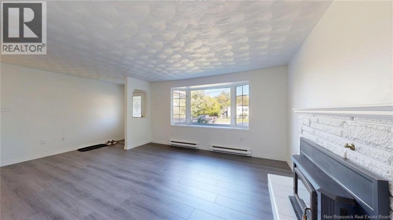 25 MCCARRON Drive, Quispamsis, New Brunswick, E2E4N6
