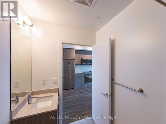 902 - 36 FOREST MANOR ROAD Toronto (Henry Farm) Ontario photo 11