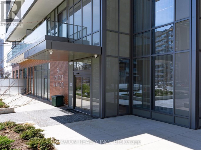 902 - 36 FOREST MANOR ROAD, Toronto (Henry Farm), Ontario, M2J1M1