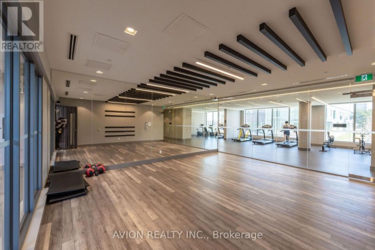 902 - 36 FOREST MANOR ROAD, Toronto (Henry Farm), Ontario, M2J1M1