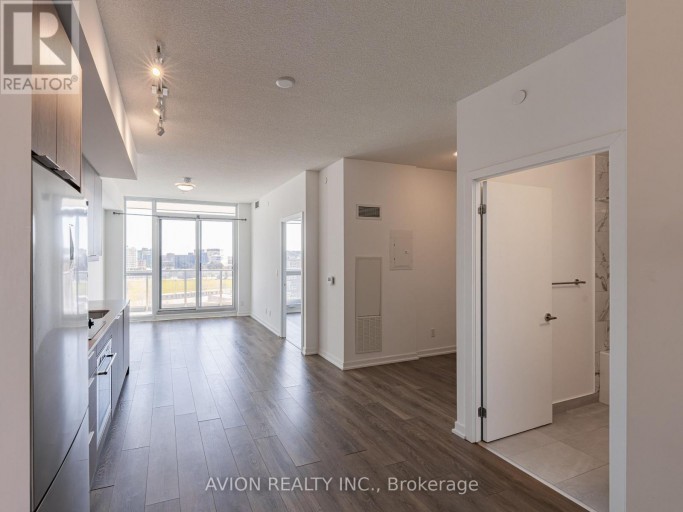 902 - 36 FOREST MANOR ROAD, Toronto (Henry Farm), Ontario, M2J1M1