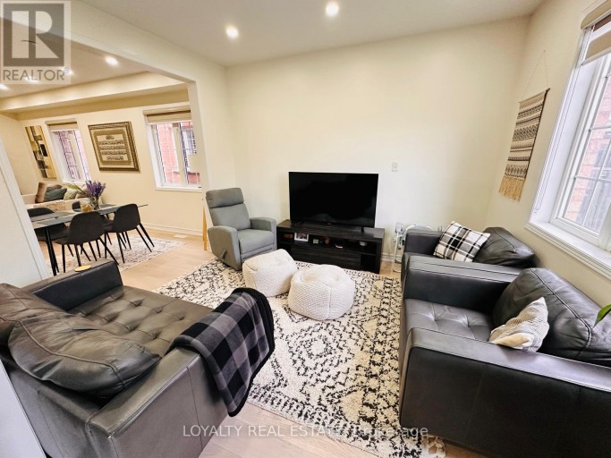 28 THORP CRESCENT, Ajax (Central West), Ontario, L1T0G9