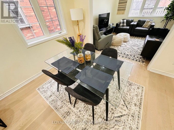 28 THORP CRESCENT, Ajax (Central West), Ontario, L1T0G9