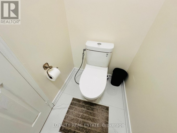 28 THORP CRESCENT, Ajax (Central West), Ontario, L1T0G9