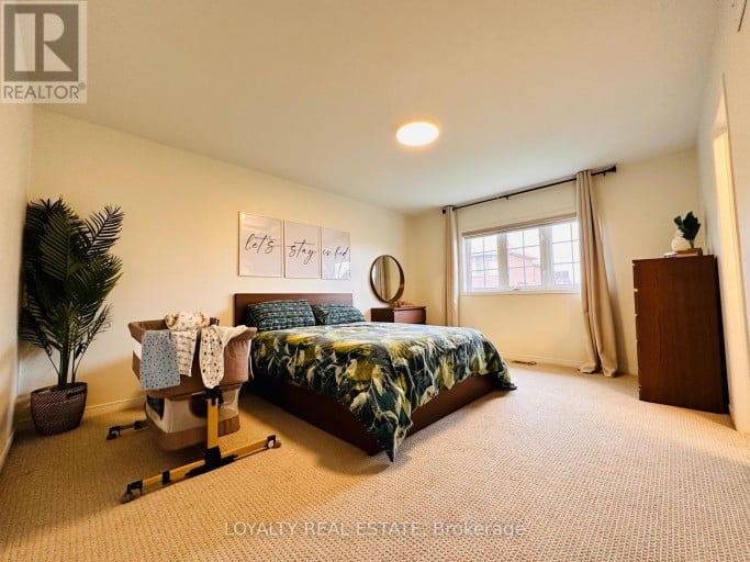 28 THORP CRESCENT, Ajax (Central West), Ontario, L1T0G9