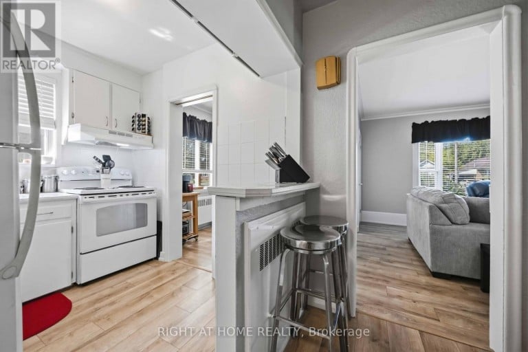 1351 WARDEN AVENUE, Toronto (Wexford-Maryvale), Ontario, M1R2R9