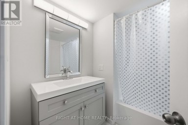 1351 WARDEN AVENUE Toronto (Wexford-Maryvale) Ontario photo 30