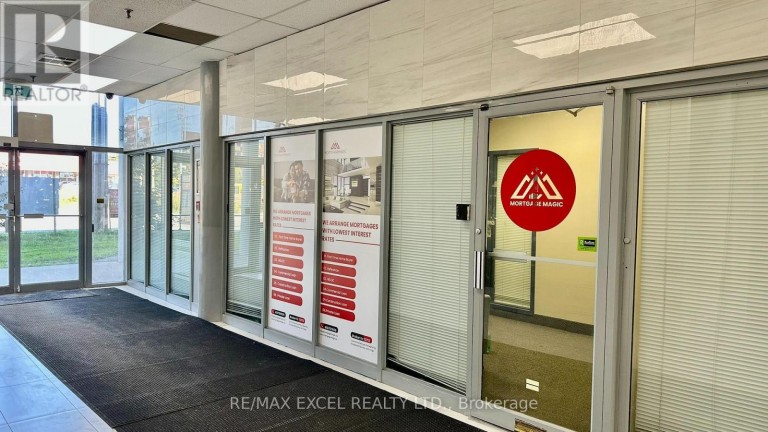 102 - 2425 EGLINTON AVENUE E, Toronto (Kennedy Park), Ontario, M1K4G8
