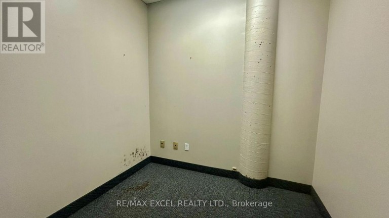 102 - 2425 EGLINTON AVENUE E, Toronto (Kennedy Park), Ontario, M1K4G8