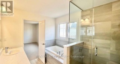 23 GEMINI DRIVE Barrie Ontario photo 14