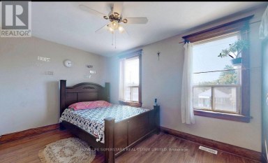 94 YPRES ROAD Toronto (Keelesdale-Eglinton West) Ontario photo 5