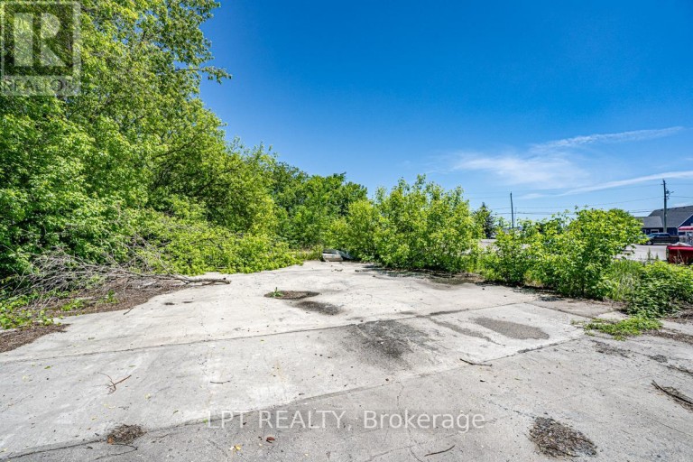 232 MAIN STREET, Kawartha Lakes (Bobcaygeon), Ontario, K0M1A0