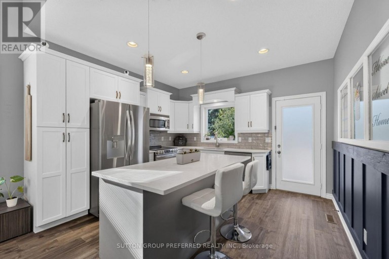 20 TURNBERRY DRIVE, Thames Centre (Dorchester), Ontario, N0L1G3