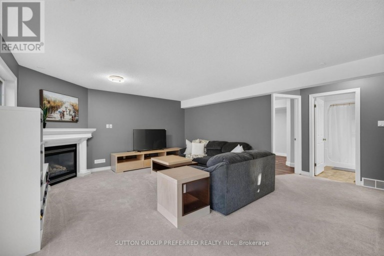 20 TURNBERRY DRIVE, Thames Centre (Dorchester), Ontario, N0L1G3
