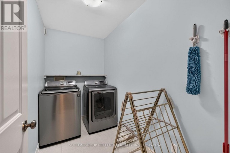 20 TURNBERRY DRIVE, Thames Centre (Dorchester), Ontario, N0L1G3