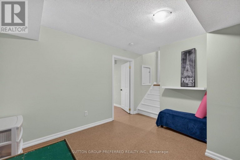 20 TURNBERRY DRIVE, Thames Centre (Dorchester), Ontario, N0L1G3