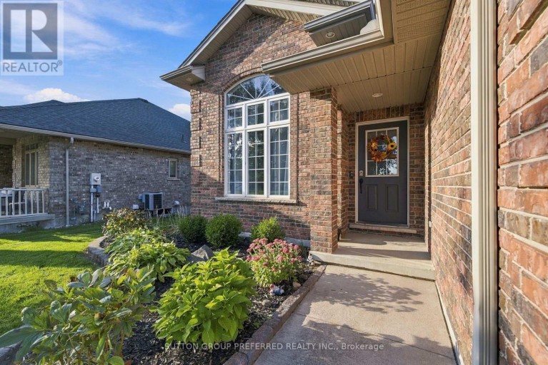 20 TURNBERRY DRIVE, Thames Centre (Dorchester), Ontario, N0L1G3