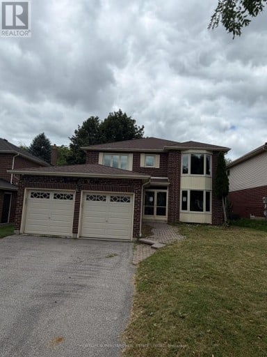 8 BUTTERFIELD CRESCENT, Whitby (Rolling Acres), Ontario, L1R1J2