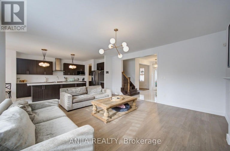 8 WAGON WORKS STREET, Markham (Cornell), Ontario, L6B1C9