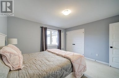 8 WAGON WORKS STREET Markham (Cornell) Ontario photo 37