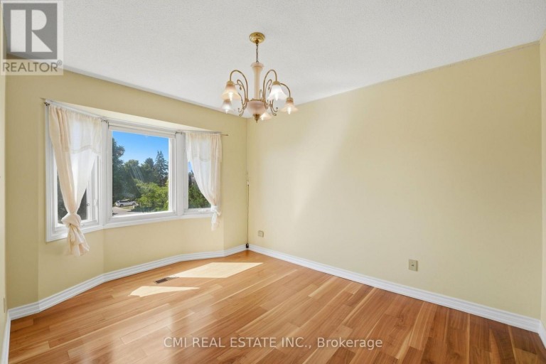 127 O'CONNOR CRESCENT, Richmond Hill (North Richvale), Ontario, L4C7R7